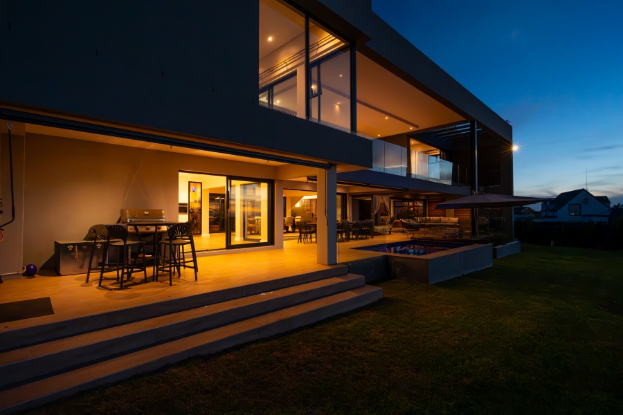 4 Bedroom Property for Sale in Myburgh Park Western Cape